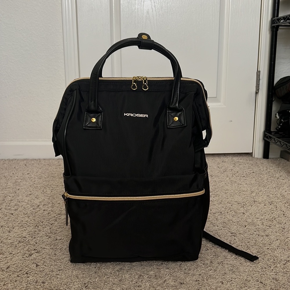 Kroser black classic laptop backpack